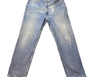 Vintage Levi's 550 Jeans Mens 37x29 Blue Relaxed Fit Light Wash Denim Pants Y2K