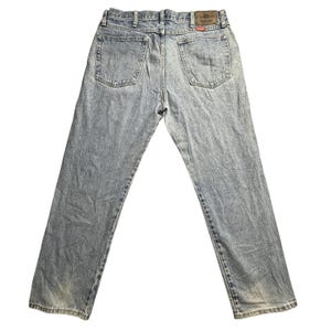 VTG Wrangler Jeans Mens 34x29 Blue Light Wash Denim 06501DS Straight Leg Zip Fly image 1