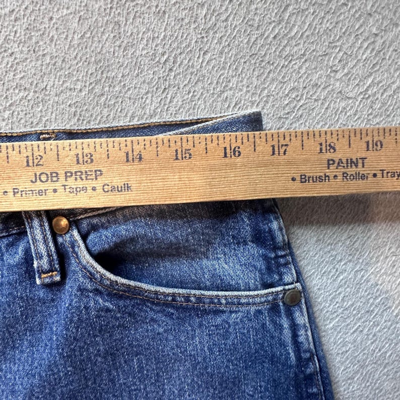 Vintage Wrangler Jeans Mens 35x36 (33x34) Blue Cowboy Cut Straight Leg Denim USA image 4