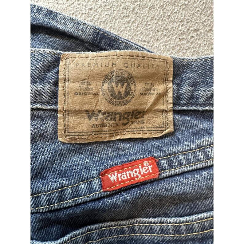 Vintage Wrangler Jeans Mens 32x34 Blue Regular Fit Straight Leg Cotton Denim image 6