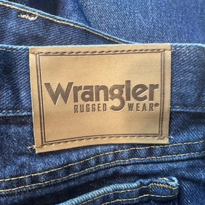 Jeans Wrangler Homme 38 x 34 délavage foncé robuste, jambe droite 100 % coton 35001AN image 4