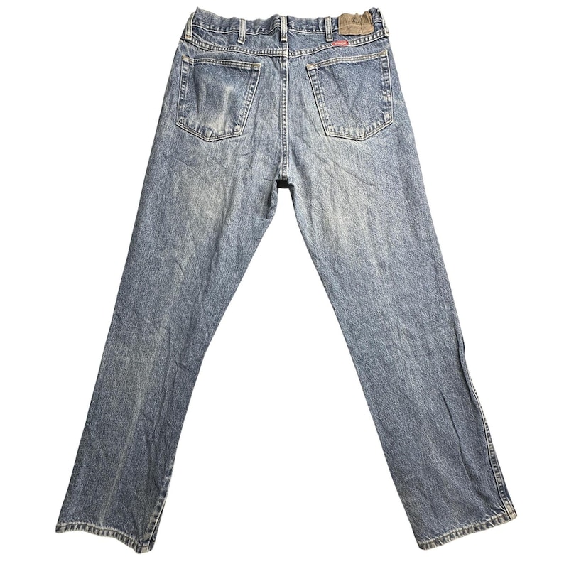 Wrangler Jeans Mens 32x31 Blue Denim Straight Leg Zip Fly YKK Red Tab 5-Pocket image 1