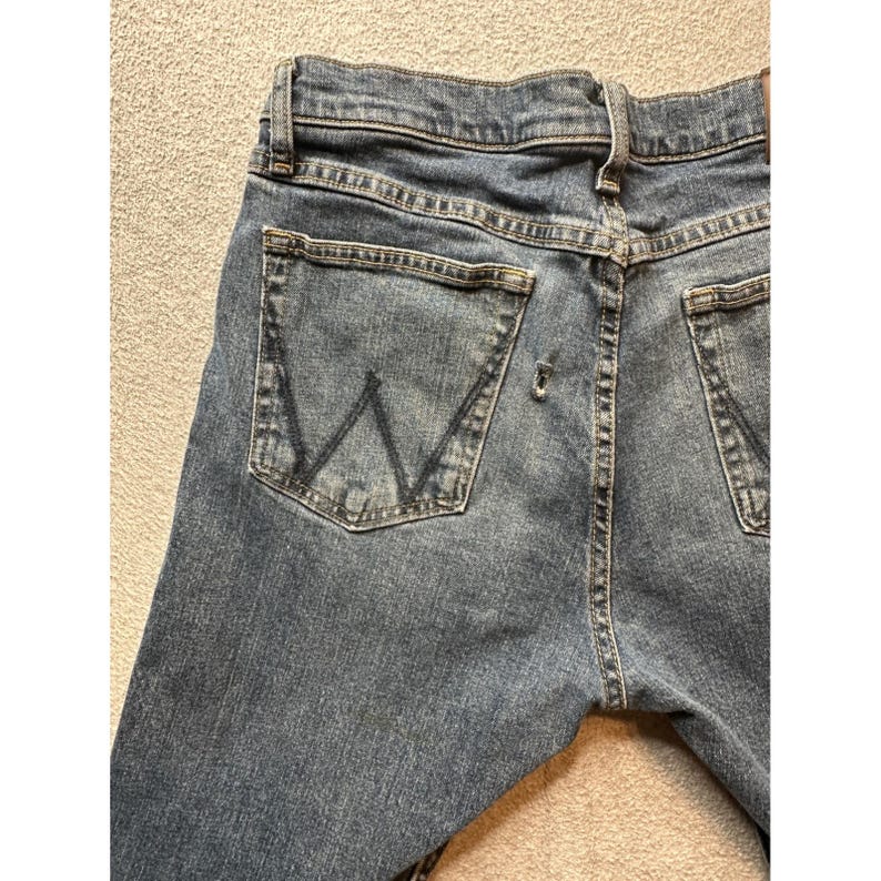 Wrangler Relaxed Fit Mens Jeans 32x32 (30x31) Blue Denim Distressed 10MGW25RI image 11