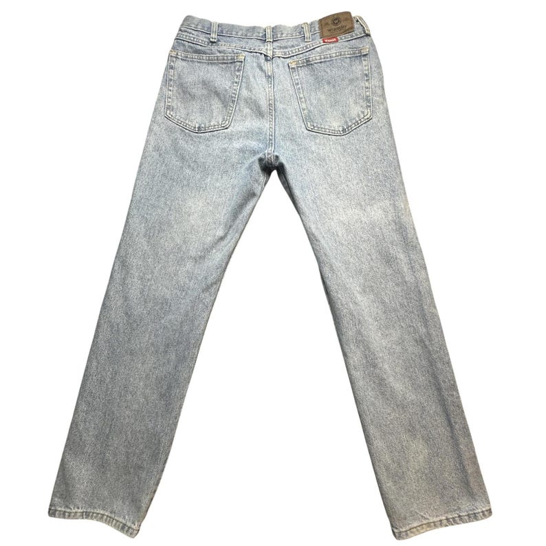 Wrangler Authentics Jeans Mens 34x32 (32x30) Light Wash Denim Straight Leg image 1