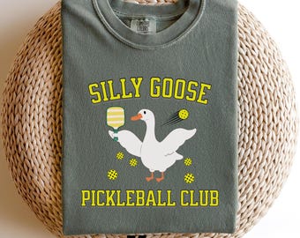 Silly Goose Pickleball Club Comfort Colors T-Shirt, Silly Goose Pickleball Shirt, Funny Pickleball shirt, Pickleball Lover Gift, goose lover