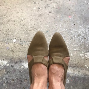 Vintage Olive leather shoes pointy green size 8