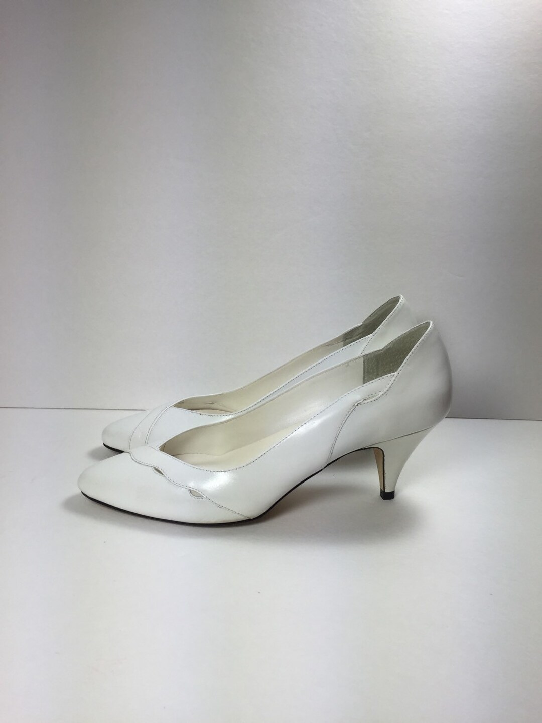 Vintage White Pumps Leather 9 West Nine West Bridal Size 7.5 8 - Etsy