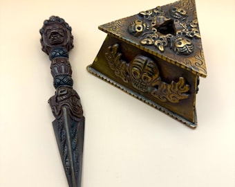 6" Phurba in Dark Bronze with stand