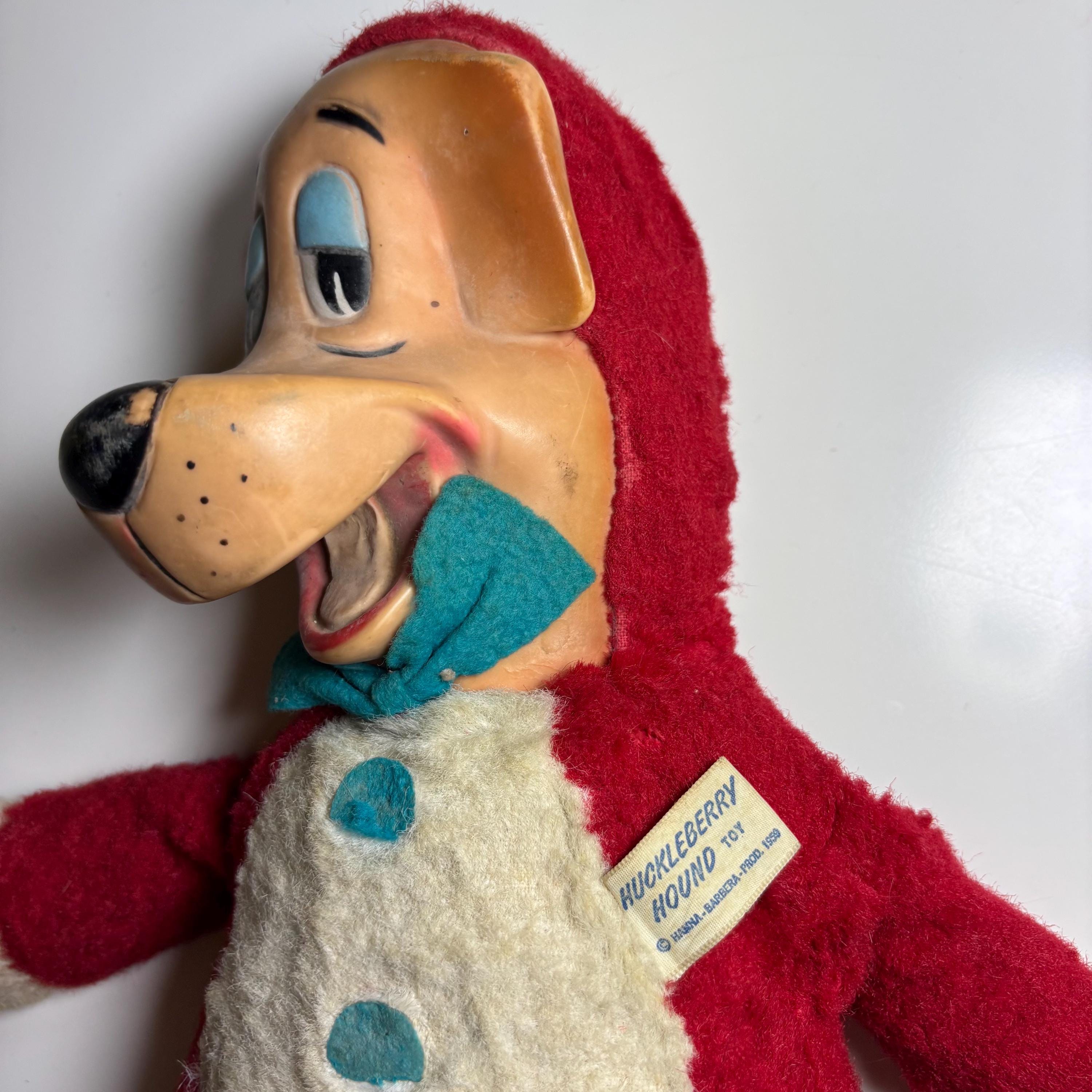 Vintage Huckleberry Hound Plush: 1950s Knickerbocker Cartoon Dog