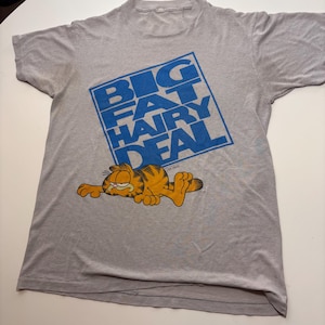 vtg 80s DISTRESSED GARFIELD SHIRT // vintage xl sun paper thin retro funny graphic tee jim davis big orange cat flowy soft cartoon nostalgic