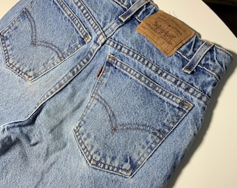 vtg 80s Orange Tab Levi's 550 STUDENT FIT Relaxed Fit Size 28 x 28 DISTRESSED Faded Worn Teen Jeans