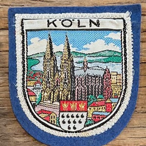 ヴィンテージ ケルン パッチ バッジ | ドイツ大聖堂 | 70年代のお土産 ヨーロッパ ノルトライン＝ヴェストファーレン州 デュッセルドルフ ミュールハイムの紋章