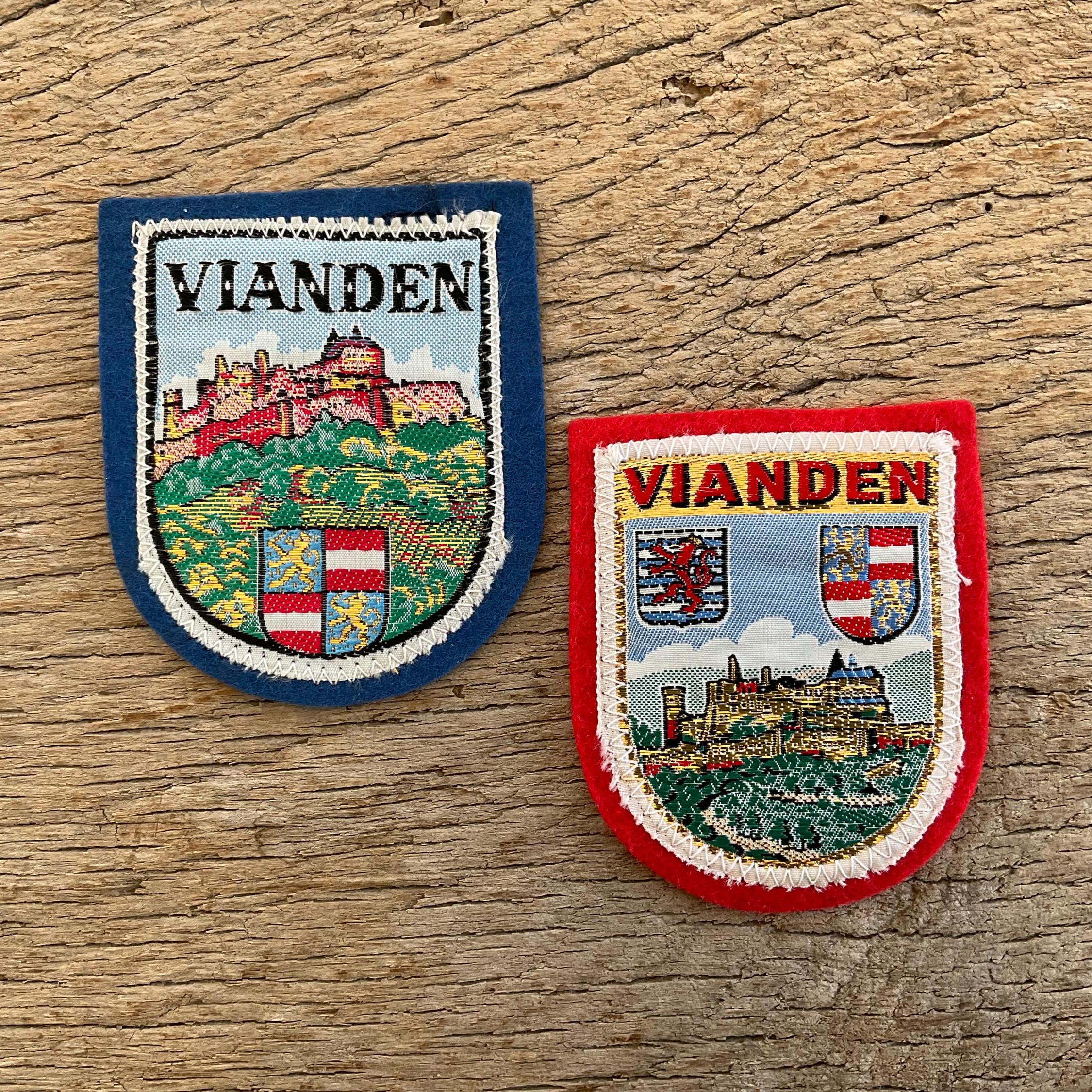 VIANDEN LUXEMBURG | Vintage Reispatch Patch Embleem | Jaren '70 | Souvenir  Wapenschild Goud Benelux Bossen Kasteel Duitsland Frankrijk - Etsy, image size:2250x2250