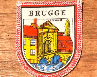 BRUGGE BRUGES België | begijnhof en kathedraal Brugse reien | vintage patch embleem | jaren ‘70 seventies | souvenirs België Europa zwanen