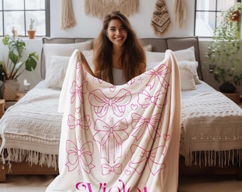 Personalized Pink Bow Blanket: Cozy Baby Girl Fleece Throw