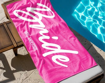 Personalized Mr & Mrs Blue Honeymoon Word Art Round Beach Towel