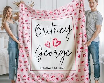 Personalized Valentines Hearts Throw Blanket: Cozy Couple Gift, Valentines Day Gift, Couple Blanket, Gift for girlfriends, Lover Blanket