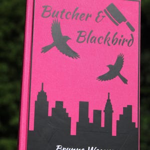 Butcher & Blackbird de Brynne Weaver / Edición especial / Libro reencuadernado / Reencuadernado / Tapa blanda a tapa dura