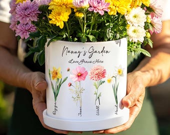Personalized Grandma's Garden Flower Pot, Birth Month Flower Gift for Grandma, Mom, Birthday Gift from Daughter, Mother's Day Gift