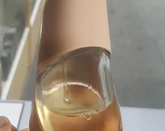Rihanna NUDE eau de parfum spray for women TESTER 80% FULL of 3.4 oz 100 ml No box.Same as shown in pictures