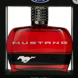 Ford Mustang Red by Mustang Cologne per uomo 3,4 oz 100 ml EDT Spray Nuovo in scatola SIGILLATA in fabbrica