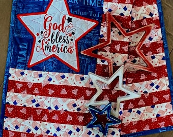 Runner da tavola con bandiera patriottica – Decorazione rustica trapuntata a mano - Centrotavola con stelle in stile americano