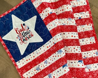 Patriotic Table Quilts, July 4th Table Runners, American Flag Table Runners, July 4th Table Toppers, Table Runners, Patriotic Table Décor