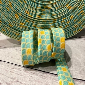 Bias Tape - 1/2 inch - Double Fold - Green and Yellow Scallop Print - Homemade - 100% Cotton - 2.35 per yard