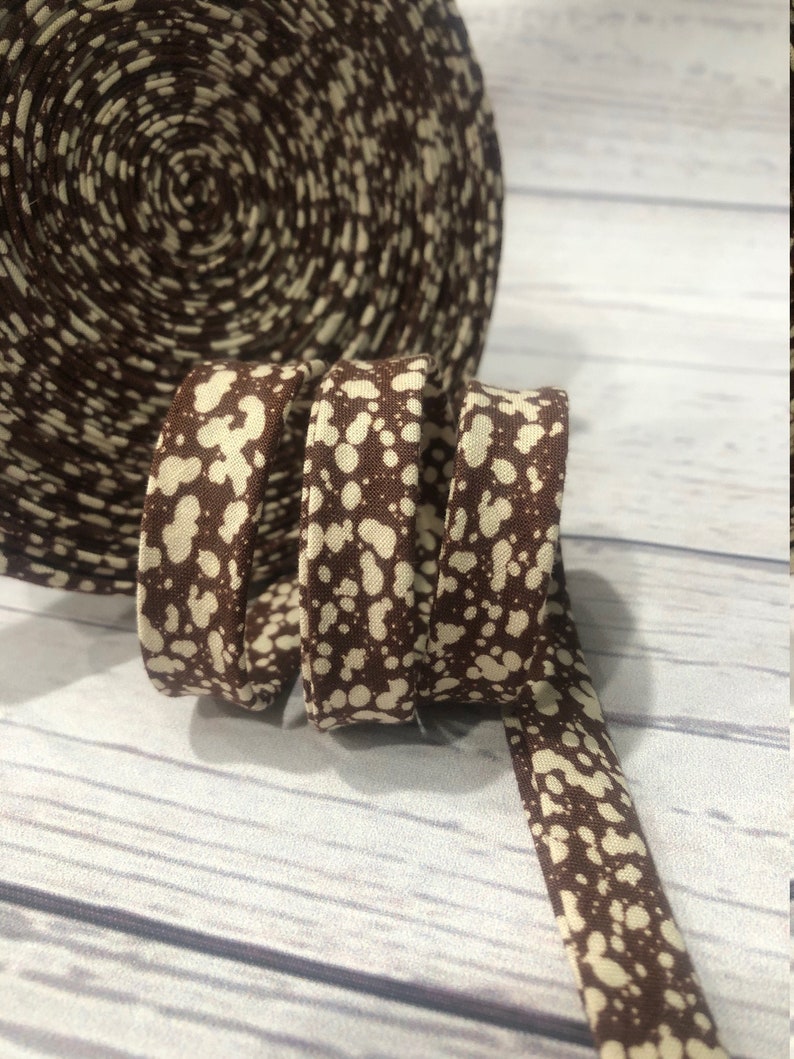 2.35 per yard 100/% Cotton Homemade 12 inch Double Fold Brown and White Splatter Print Bias Tape