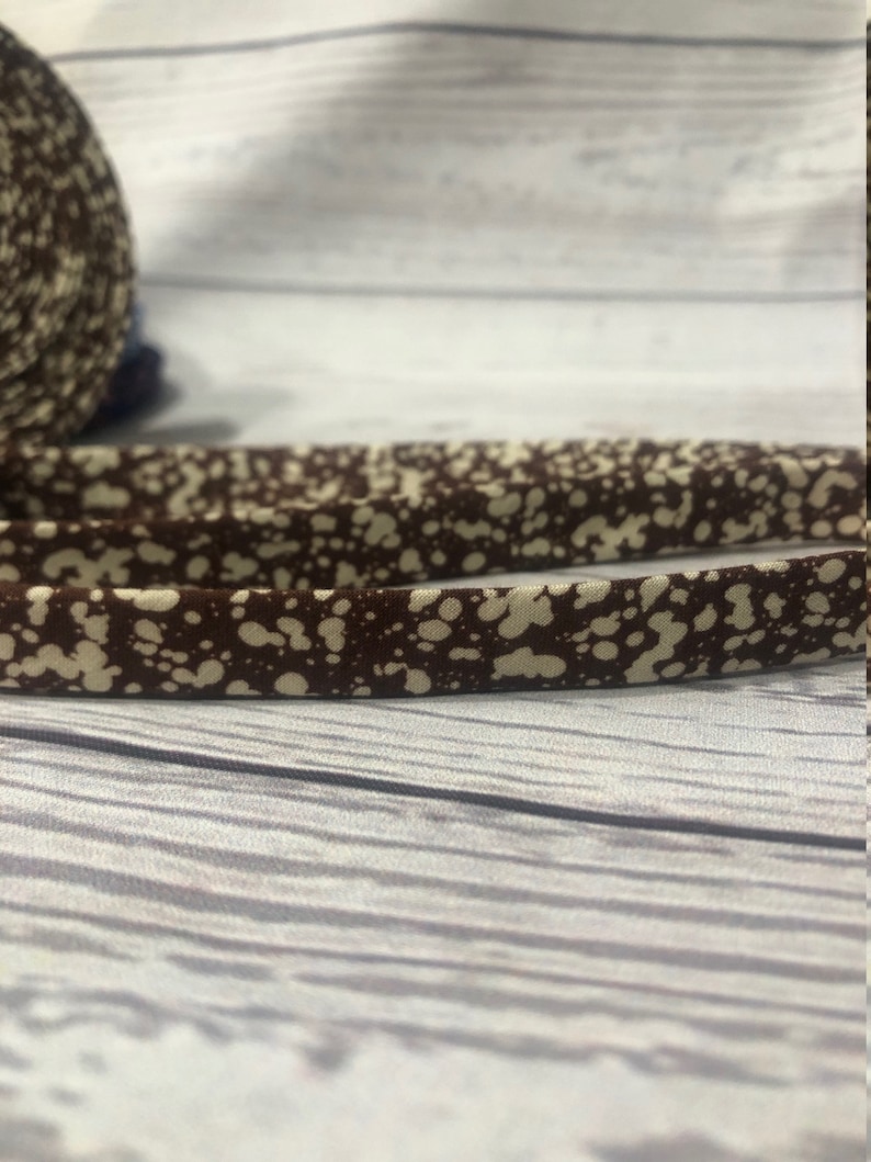 2.35 per yard 100/% Cotton Homemade 12 inch Double Fold Brown and White Splatter Print Bias Tape