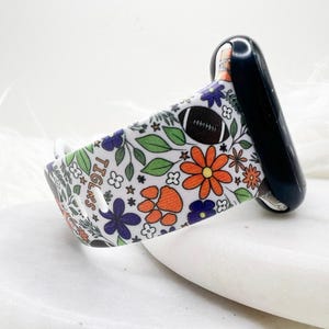 Correa de reloj de fútbol americano de Alabama de color morado claro compatible con Apple Watch, Fitbit, Samsung y Garmin.