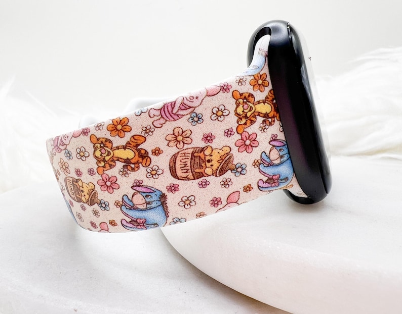 Correa de reloj Yellow Bear compatible con Apple Watch, Fitbit, Samsung y Garmin. imagen 1