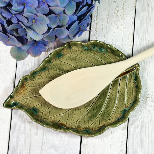 Large Leaf Spoon Rest, Small Appetizer Plate, Soap Dish, Leaf Dish, Leaf Plate, Handmade Stoneware
