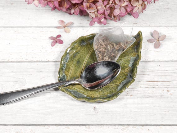Small Leaf Spoon Rest, Green Dish, Tea Bag Holder, Coffee Bar, Tea Station, Handmade