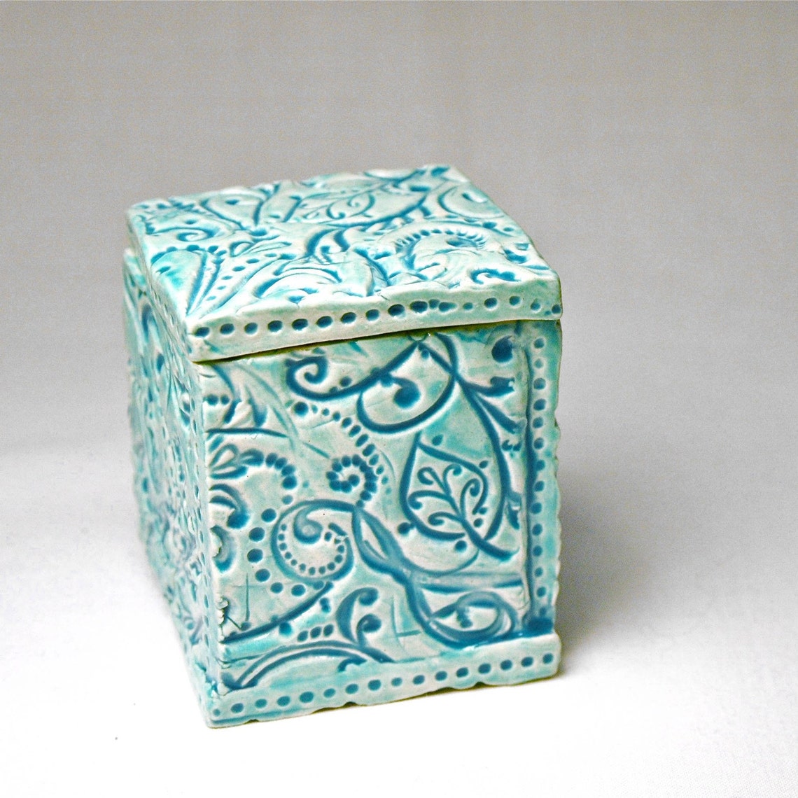Pin by Yuki Loh on Ceramic boxes Ceramic boxes, Decorative boxes, Decor