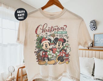 Vintage Mickey Christmas Boxy Tee Retro Mickeys Very Merry Xmas Crop Top Disney Crop Tee Disneyland Holiday Baby Tee Disney Xmas Tank Top
