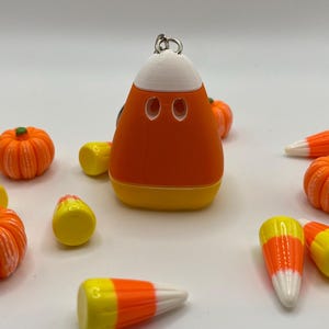 3D Printed - Candy Corn With Feet - Fidget - Keychain