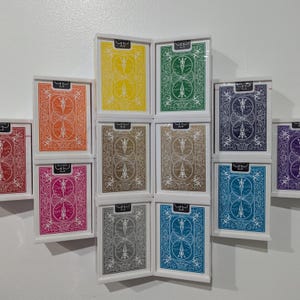 Expositor modular de cartas de juego: inclinado