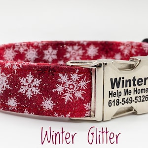 Collar para perro con copos de nieve brillantes: rojo festivo de invierno, hebilla personalizada opcional