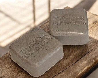 Tobacco Caramel Shampoo Bar