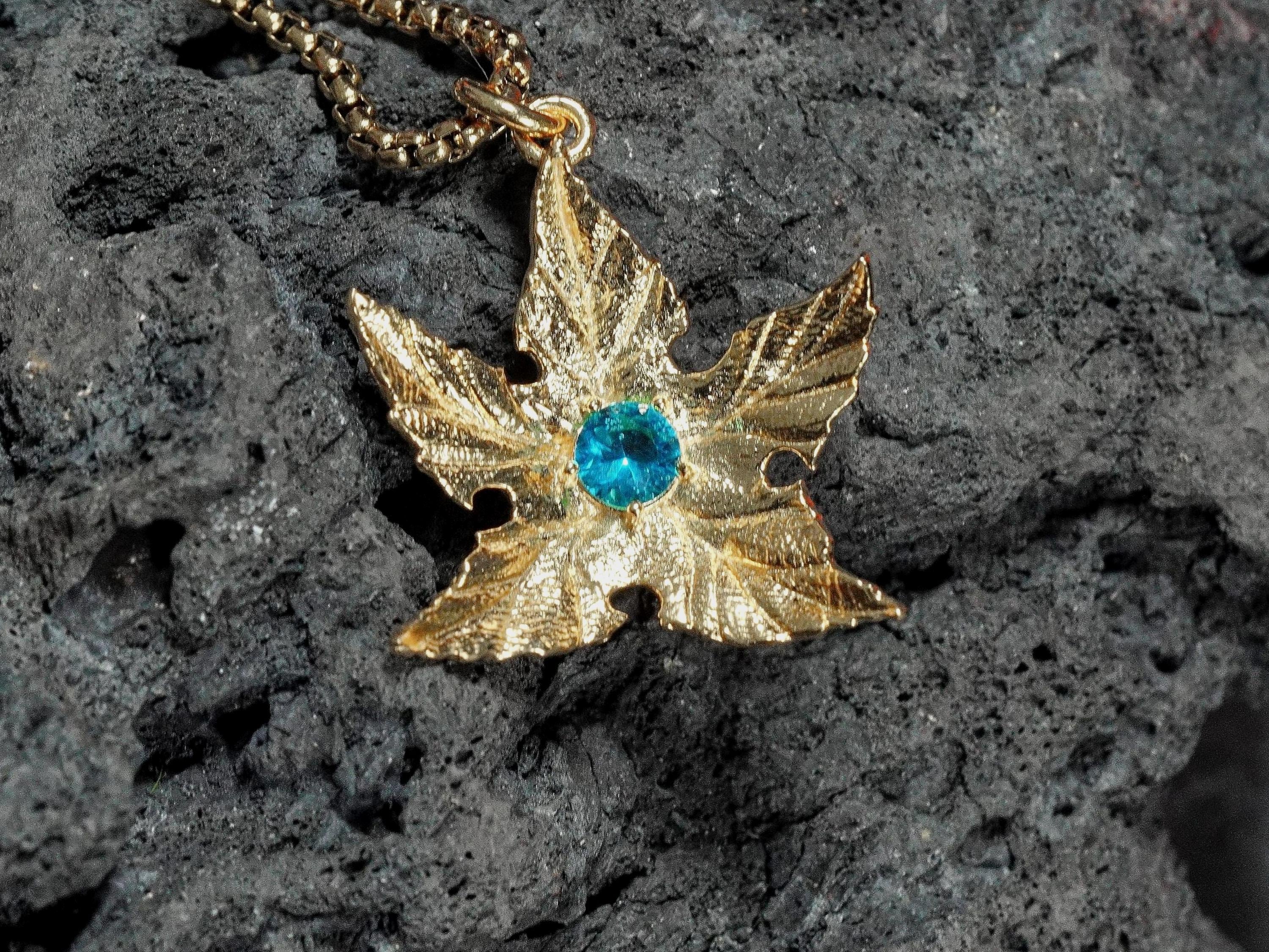 Gift for Mom Gold Tree Star Necklace, Land Before Time Jewelry