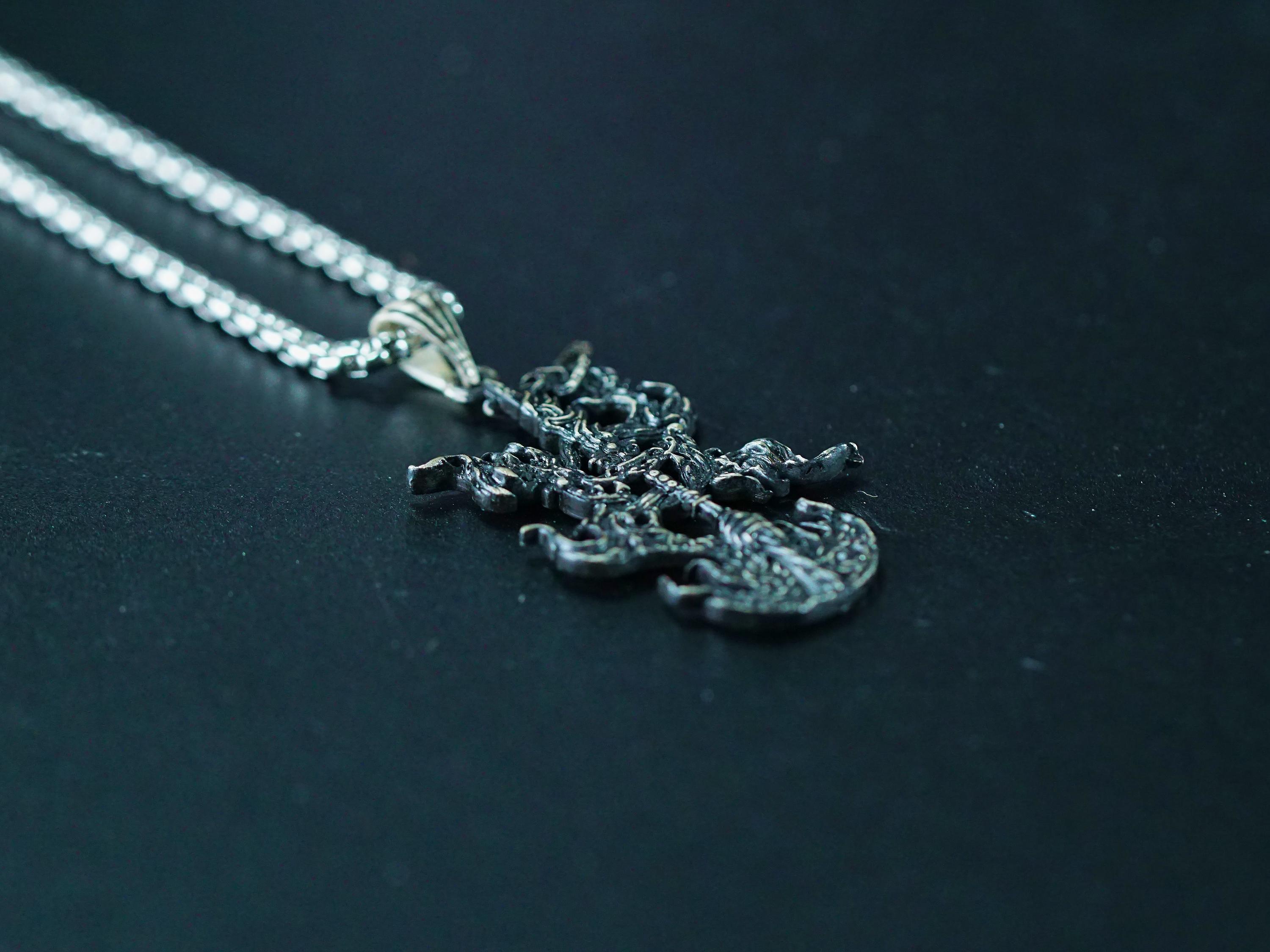 D'ERLANGER MATERIAL CROWN 第5弾コラボ アクセサリー - メルカリ