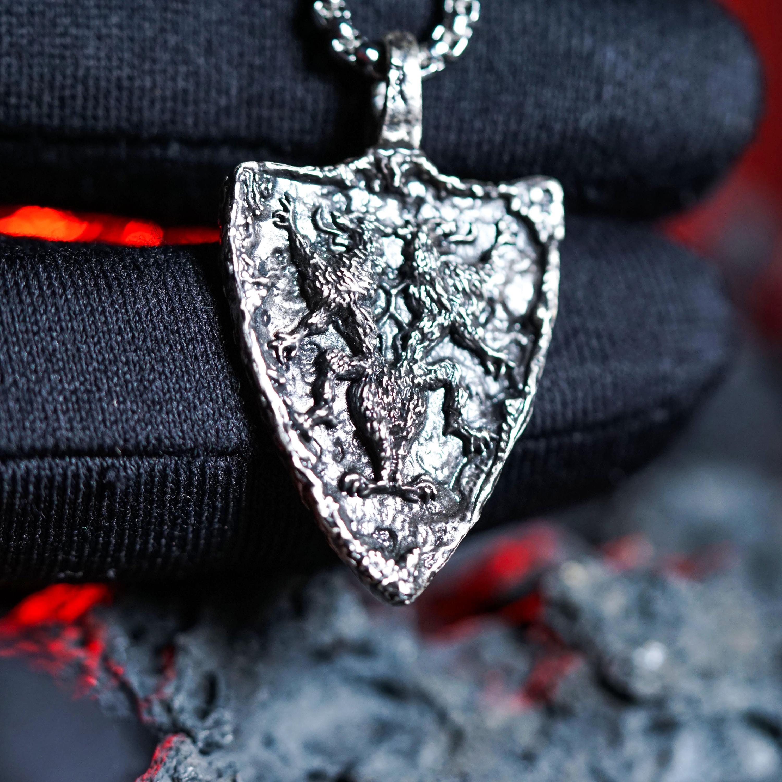 Bloodborne カインハーストバッジネックレス、ハンドメイド950シルバー 