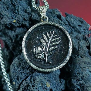 Exclusive Halsin Necklace Handmade 950 Silver,Baldur&#39;s Gate 3 Jewelry,BG3 Halsin Pendant, DND Halsin Jewelry Gift, Baldur&#39;s Gate Collectible