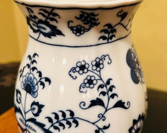 Vintage Blue Danube Pristine Porcelain Candy Jar/Canister and Lid with Cork Edging
