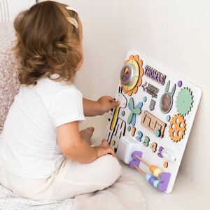 Tableau chargé pour les tout-petits, expédition rapide, tableau d'activités, cadeau pour tout-petit, tableau Montessori, tableau de développement, tableau sensoriel en bois, cadeau d'anniversaire