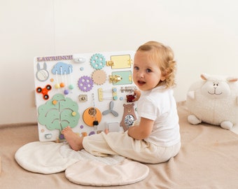 Tablero de actividades de madera personalizado: Juguete Montessori para niños pequeños