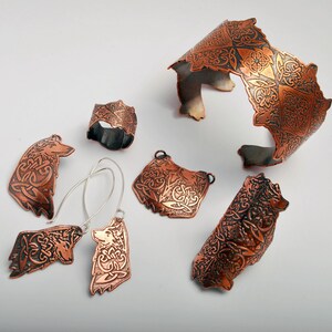 Copper wolf ring with Celtic wolves pattern, celtic knot, bronze, copper or brass image 2