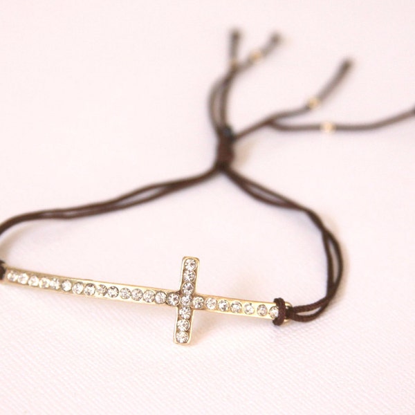 Sideways cross bracelet