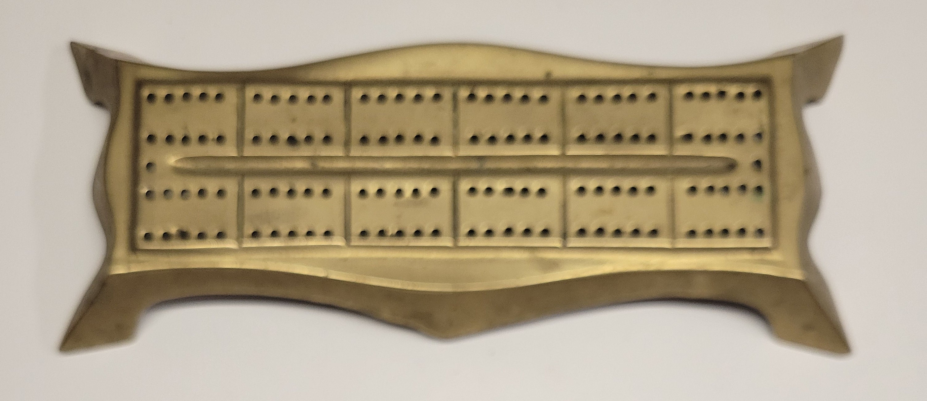 Vintage Cast Brass Footed Cribbage Board - 8.5 